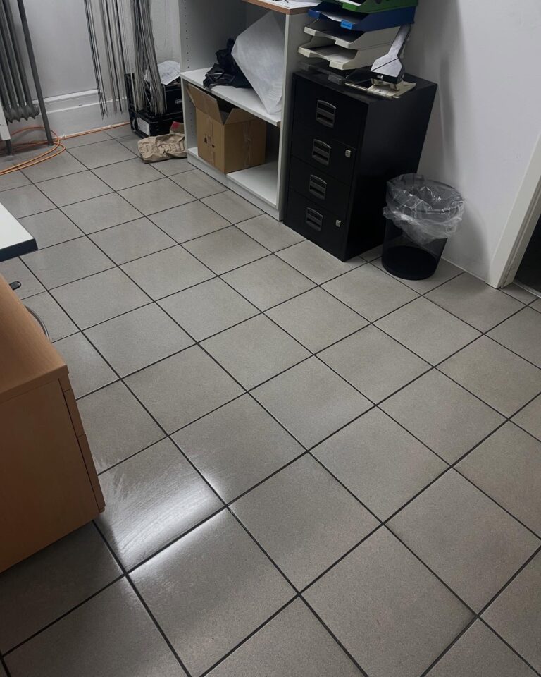 Instagram post from diamondgartenbau. This post is in position 2.